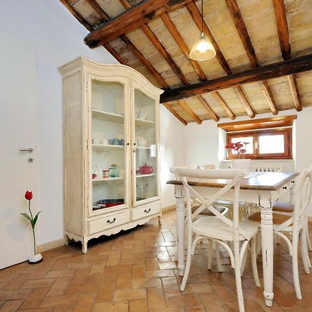 Piazza Mattei Elegant Apartment | Romeloft Εξωτερικό φωτογραφία